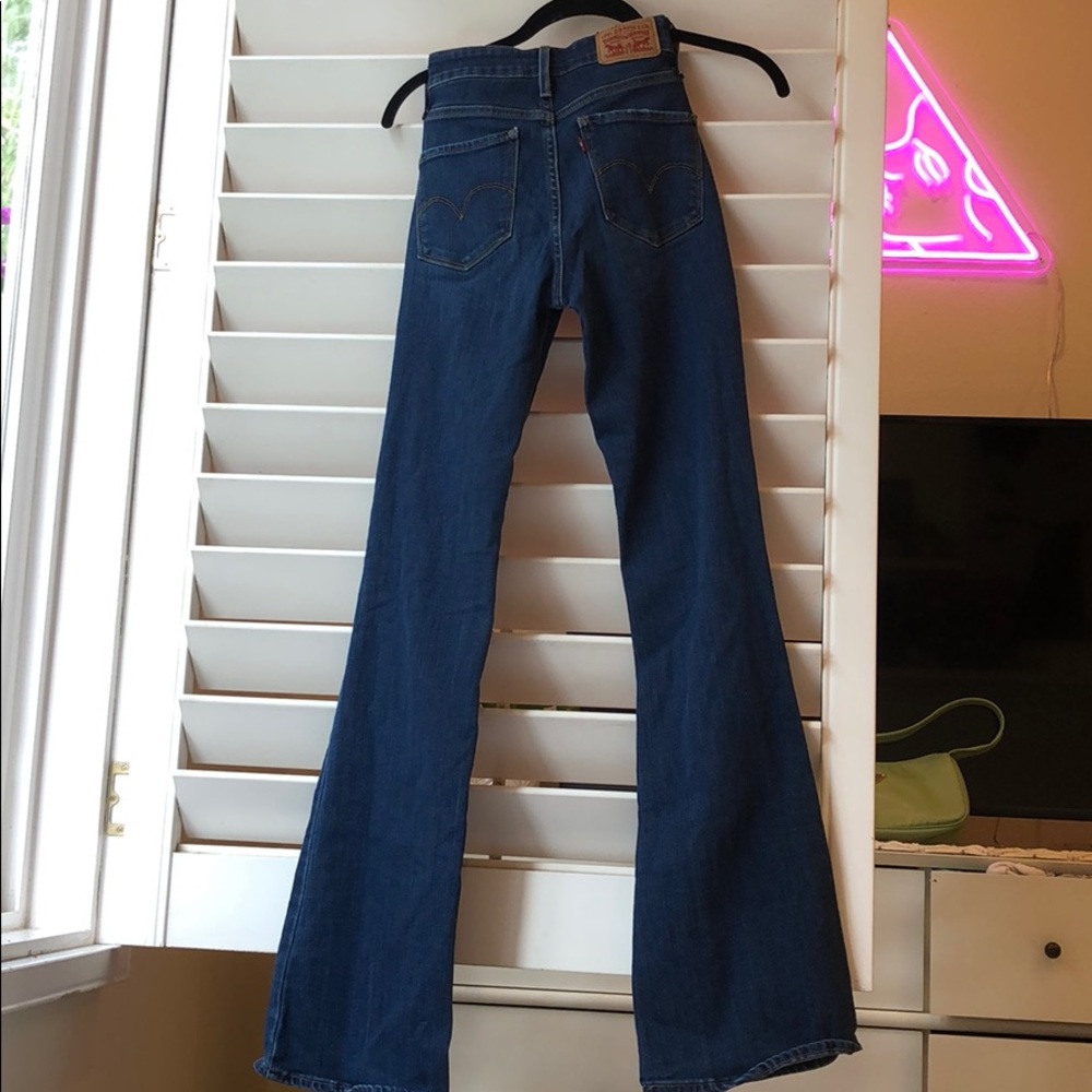 High rise Levi’s
